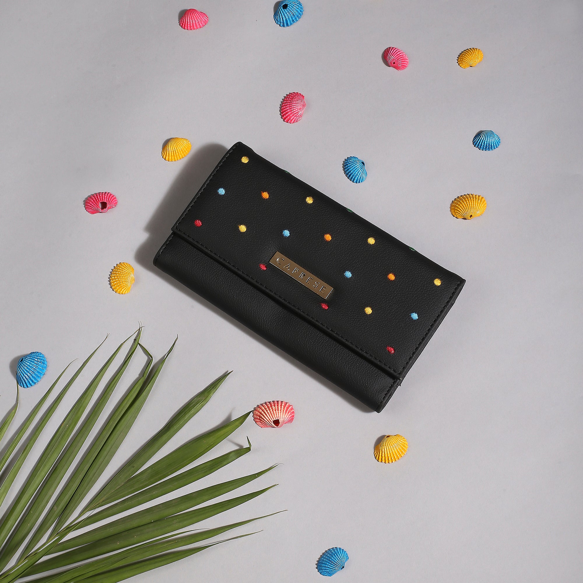 Caprese Popsicle Flap Wallet Small Black